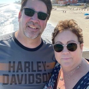 Meet your Posher, April